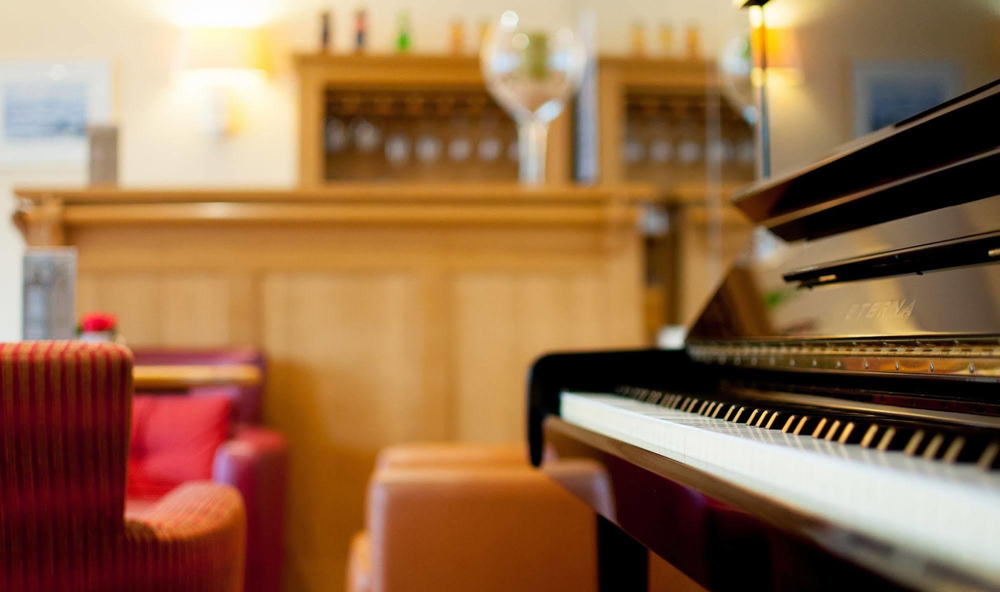 Hotel Le Progres Анже Экстерьер фото